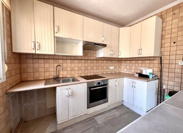 4 quarto Moradia para venda em San Miguel de Salinas com piscina - 249 999 € (Ref: 9131762)