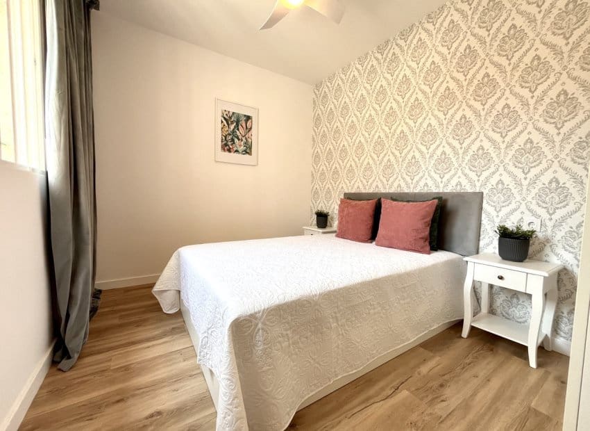 3 quarto Casa em Banda para venda em Playa Flamenca com piscina - 288 000 € (Ref: 9131763)