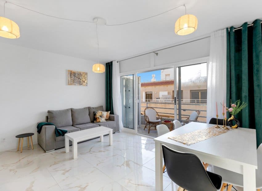 3 sovrum Lägenhet till salu i La Mata - 199 000 € (Ref: 9131766)