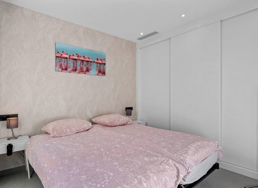 4 makuuhuone Huvila myytävänä paikassa Ciudad Quesada mukana uima-altaan - 369 000 € (Ref: 9131771)