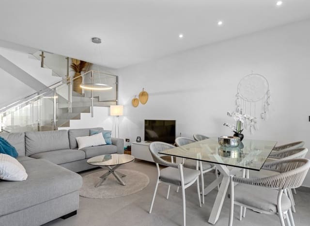 4 makuuhuone Huvila myytävänä paikassa Ciudad Quesada, Rojales mukana uima-altaan - 369 000 € (Ref: 9131771)