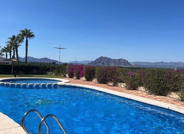2 bedroom Penthouse for sale in Algorfa with pool - € 185,000 (Ref: 9133154)