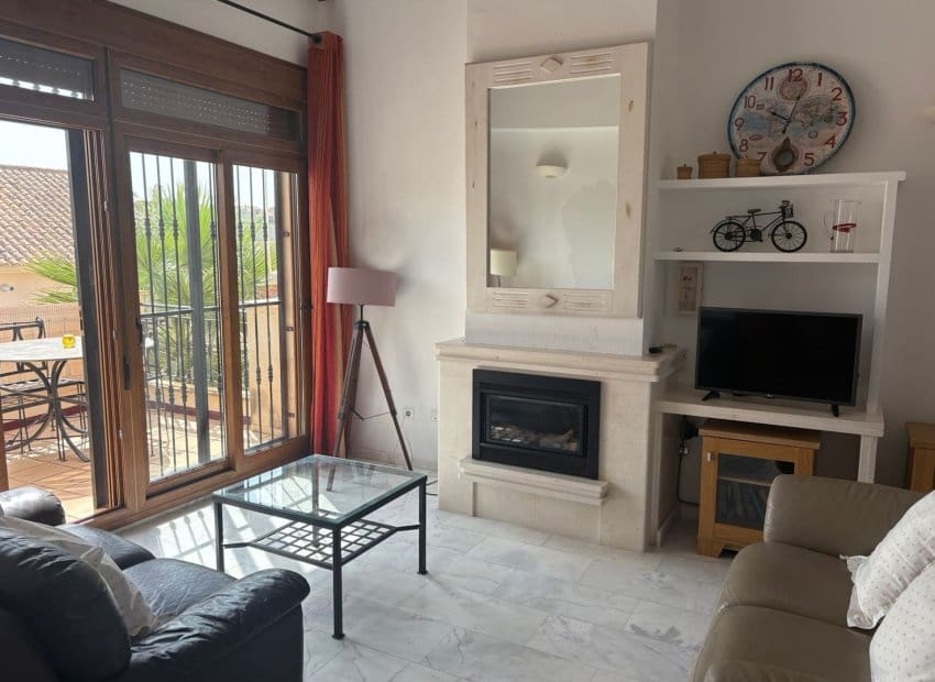 2 bedroom Penthouse for sale in Algorfa with pool - € 185,000 (Ref: 9133154)