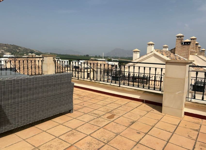 2 bedroom Penthouse for sale in Algorfa with pool - € 185,000 (Ref: 9133154)