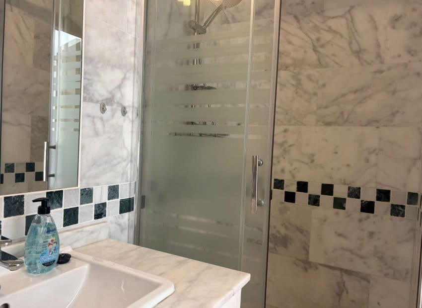 2 bedroom Penthouse for sale in Algorfa with pool - € 185,000 (Ref: 9133154)