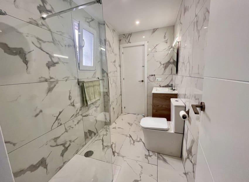 1 soverom Leilighet til salgs i Villamartin med svømmebasseng - € 155 000 (Ref: 9133158)