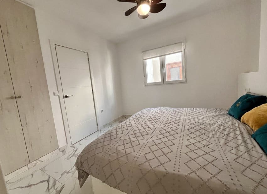 1 soverom Leilighet til salgs i Villamartin med svømmebasseng - € 155 000 (Ref: 9133158)