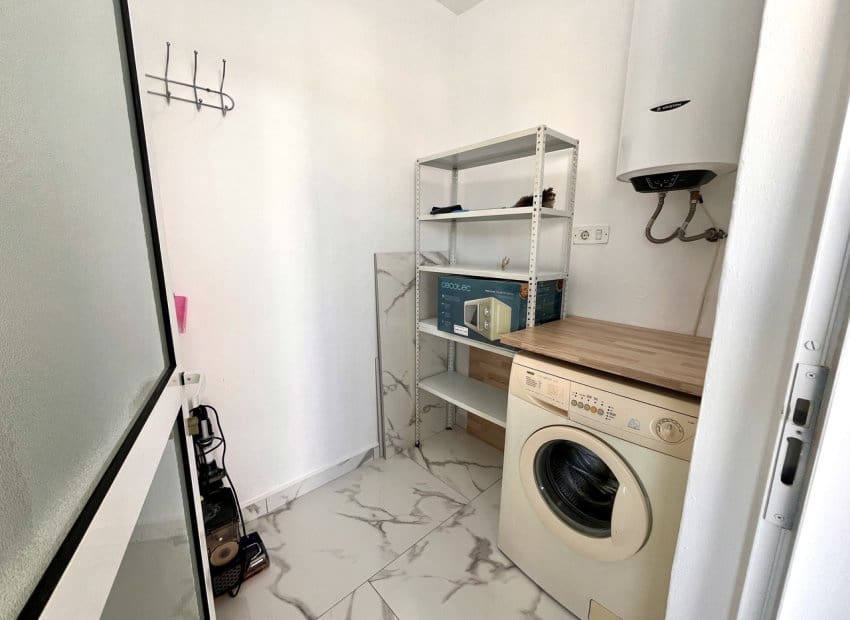 1 soverom Leilighet til salgs i Villamartin med svømmebasseng - € 155 000 (Ref: 9133158)