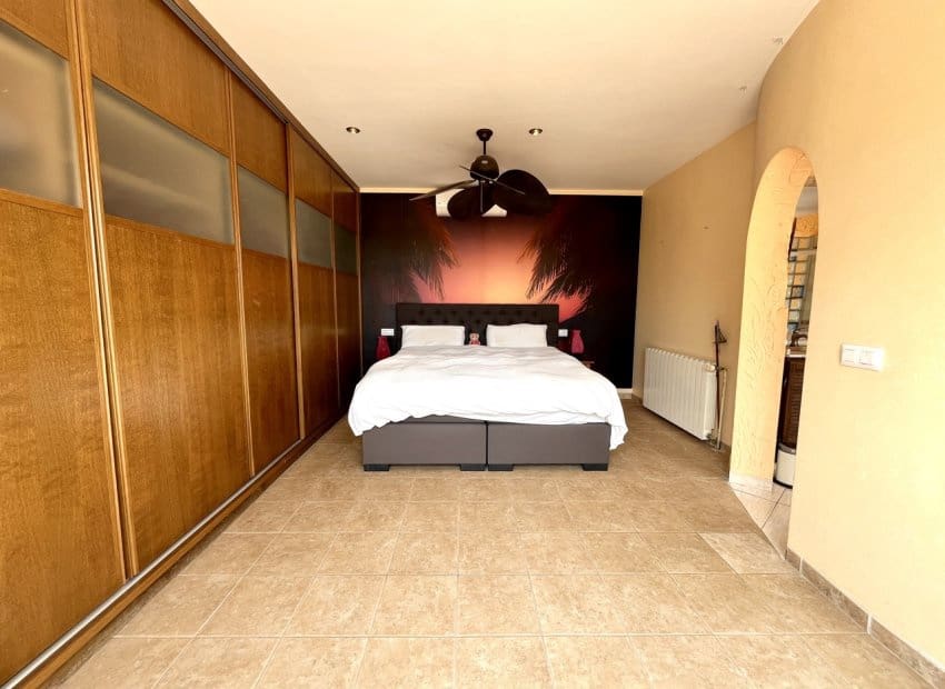 5 bedroom Villa for sale in Orihuela Costa with pool - € 795,000 (Ref: 9133161)