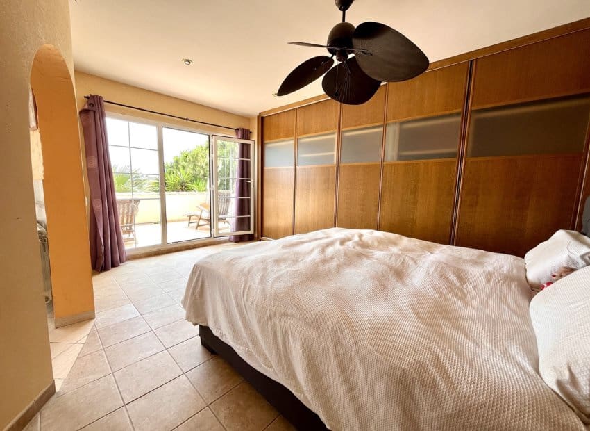 5 bedroom Villa for sale in Orihuela Costa with pool - € 795,000 (Ref: 9133161)