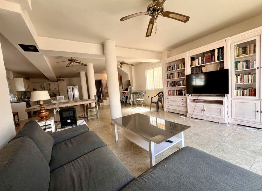 5 soverom Villa til salgs i La Zenia med svømmebasseng - € 600 000 (Ref: 9133163)