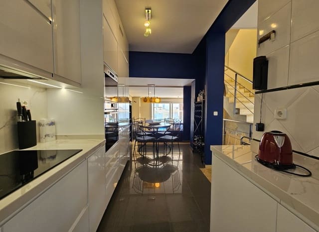 3 soveværelse Villa til salg i Cabo Roig, Orihuela med swimmingpool - € 549.950 (Ref: 9133165)