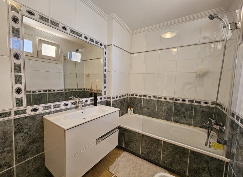 3 sypialnia Willa na sprzedaż w Cabo Roig z basenem - 549 950 € (Ref: 9133165)