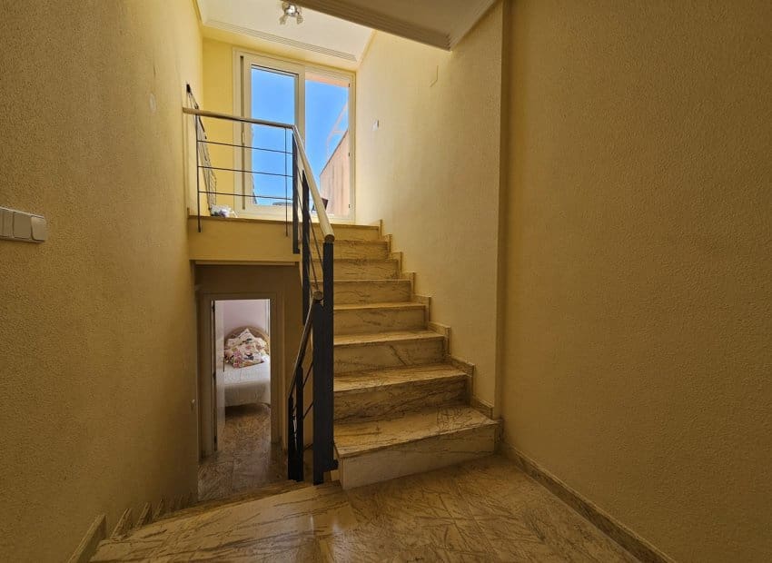 3 sypialnia Willa na sprzedaż w Cabo Roig z basenem - 549 950 € (Ref: 9133165)