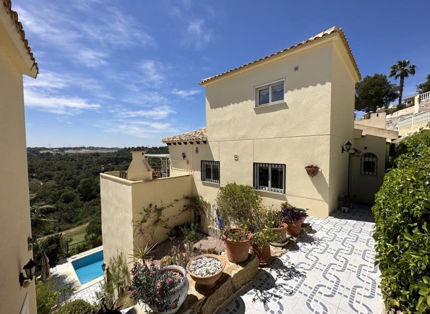 5 soveværelse Villa til salg i Dehesa de Campoamor med swimmingpool - € 635.000 (Ref: 9133166)