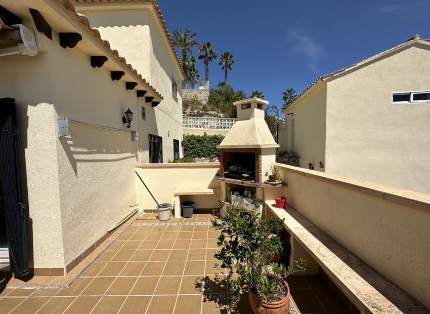 5 soveværelse Villa til salg i Dehesa de Campoamor med swimmingpool - € 635.000 (Ref: 9133166)