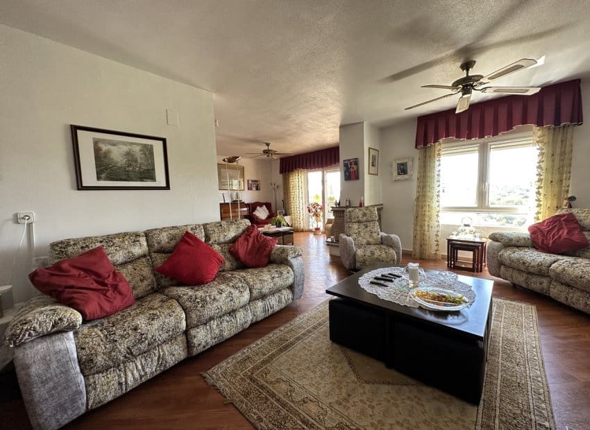 5 soveværelse Villa til salg i Dehesa de Campoamor med swimmingpool - € 635.000 (Ref: 9133166)