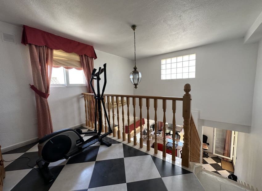 5 soveværelse Villa til salg i Dehesa de Campoamor med swimmingpool - € 635.000 (Ref: 9133166)