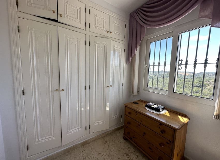 5 soveværelse Villa til salg i Dehesa de Campoamor med swimmingpool - € 635.000 (Ref: 9133166)