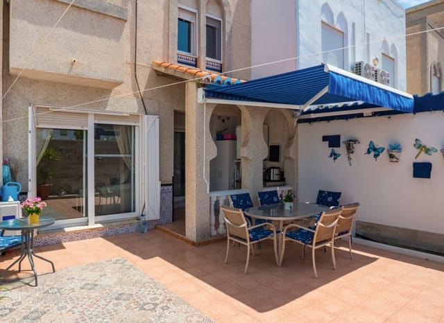 3 soveværelse Byhus til salg i La Zenia, Orihuela - € 224.900 (Ref: 9133471)