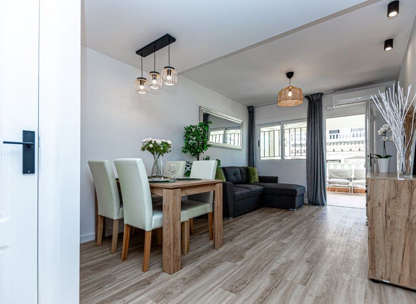 3 sypialnia Dom na sprzedaż w Los Altos z basenem - 288 000 € (Ref: 9133473)