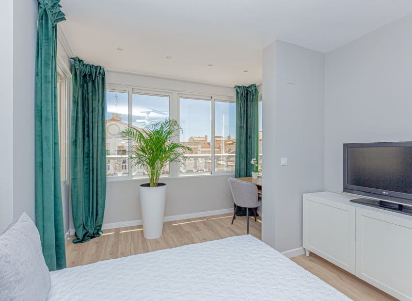 3 sypialnia Dom na sprzedaż w Los Altos z basenem - 288 000 € (Ref: 9133473)