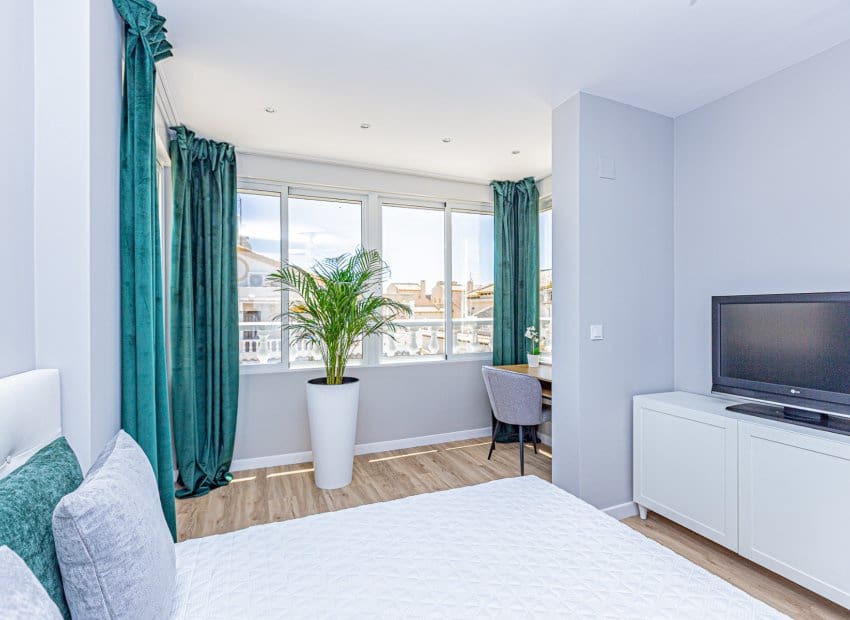 3 sypialnia Dom na sprzedaż w Los Altos z basenem - 288 000 € (Ref: 9133473)