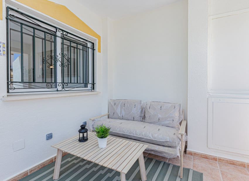 3 sypialnia Dom na sprzedaż w Los Altos z basenem - 288 000 € (Ref: 9133473)