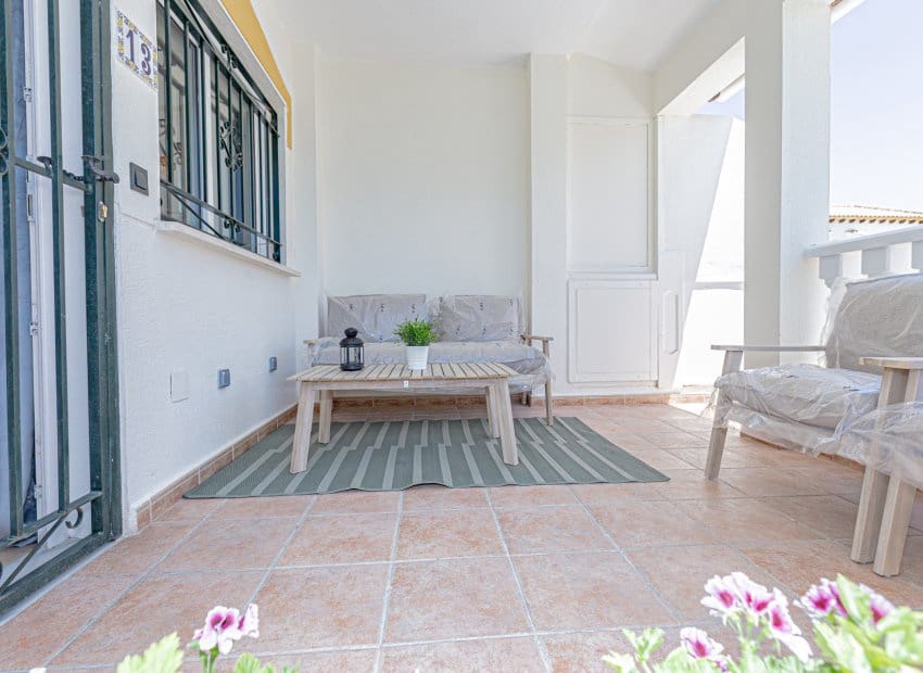 3 sypialnia Dom na sprzedaż w Los Altos z basenem - 288 000 € (Ref: 9133473)