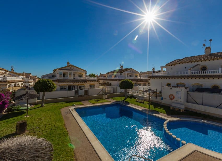 3 sypialnia Dom na sprzedaż w Los Altos z basenem - 288 000 € (Ref: 9133473)