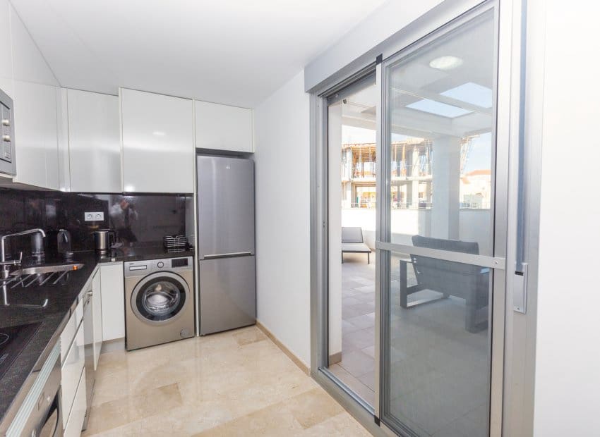 2 bedroom Apartment for sale in Villamartin with pool - € 299,000 (Ref: 9133478)