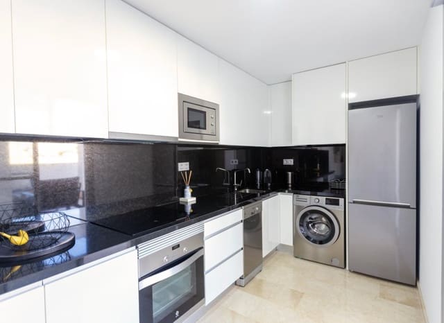 2 chambre Appartement à vendre à Villamartin, Orihuela avec piscine - 299 000 € (Ref: 9133478)