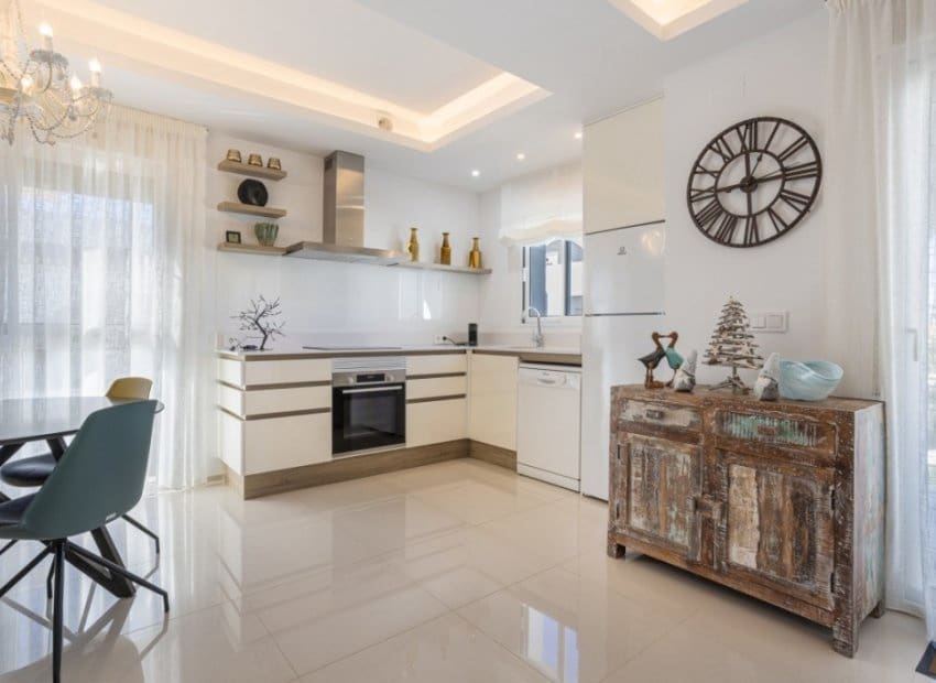 2 soveværelse Penthouse til salg i Ciudad Quesada med swimmingpool - € 299.900 (Ref: 9133677)