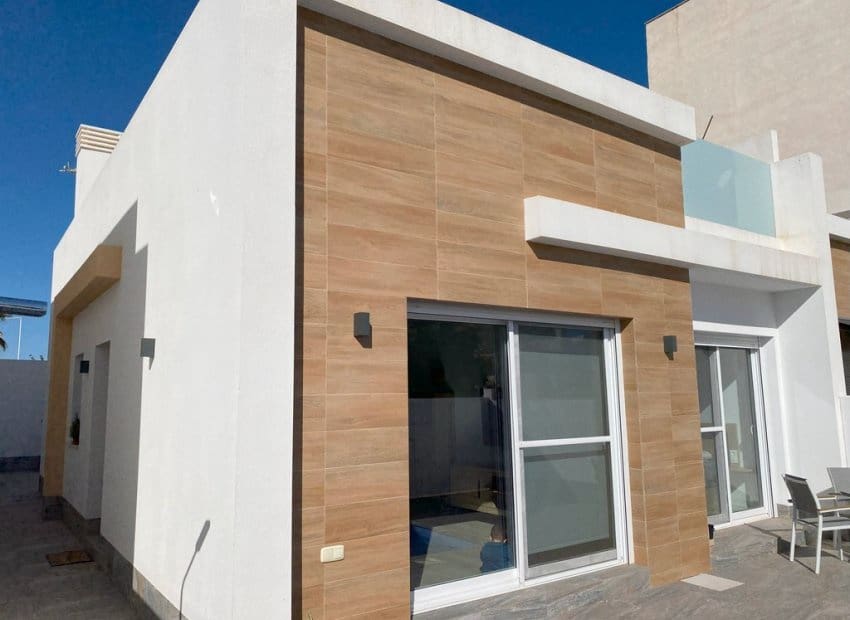 3 soverom Villa til salgs i Avileses med svømmebasseng - € 259 500 (Ref: 9133678)