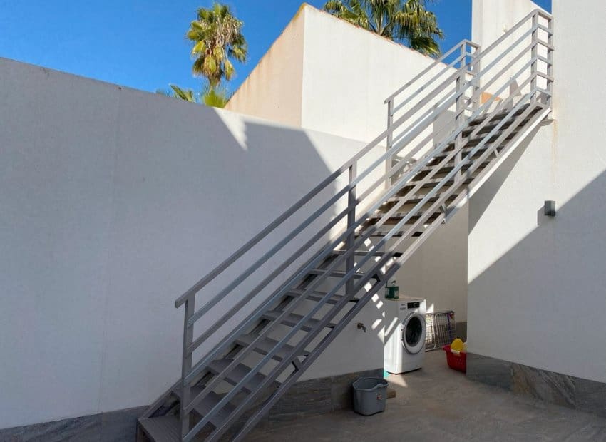 3 soverom Villa til salgs i Avileses med svømmebasseng - € 259 500 (Ref: 9133678)