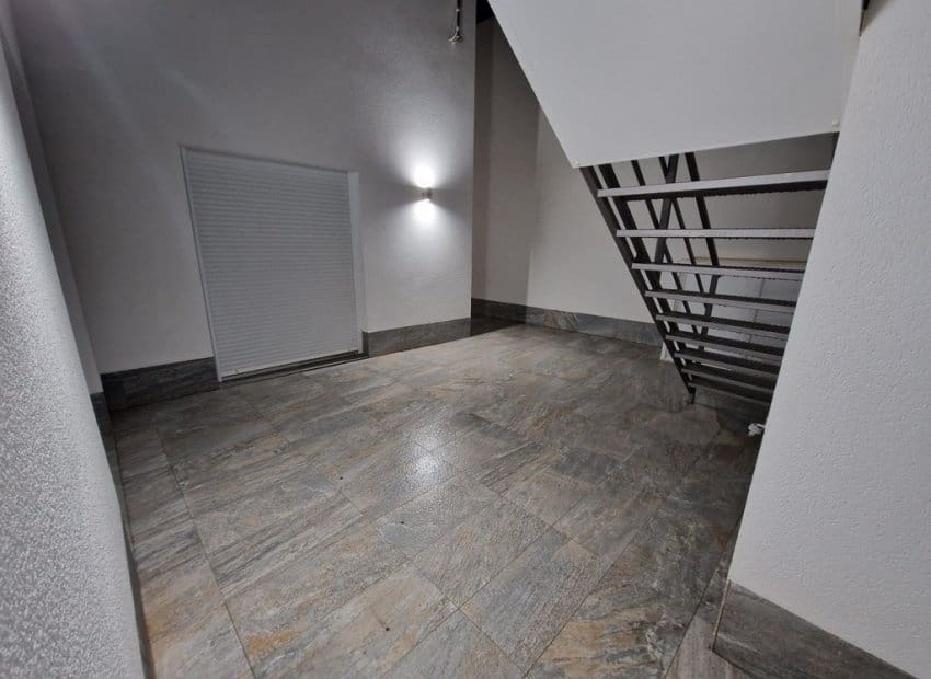 3 soverom Villa til salgs i Avileses med svømmebasseng - € 259 500 (Ref: 9133678)