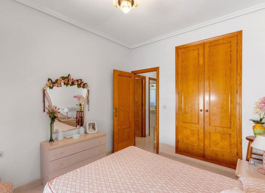 2 soverom Bungalow til salgs i La Mata med svømmebasseng - € 255 000 (Ref: 9133681)