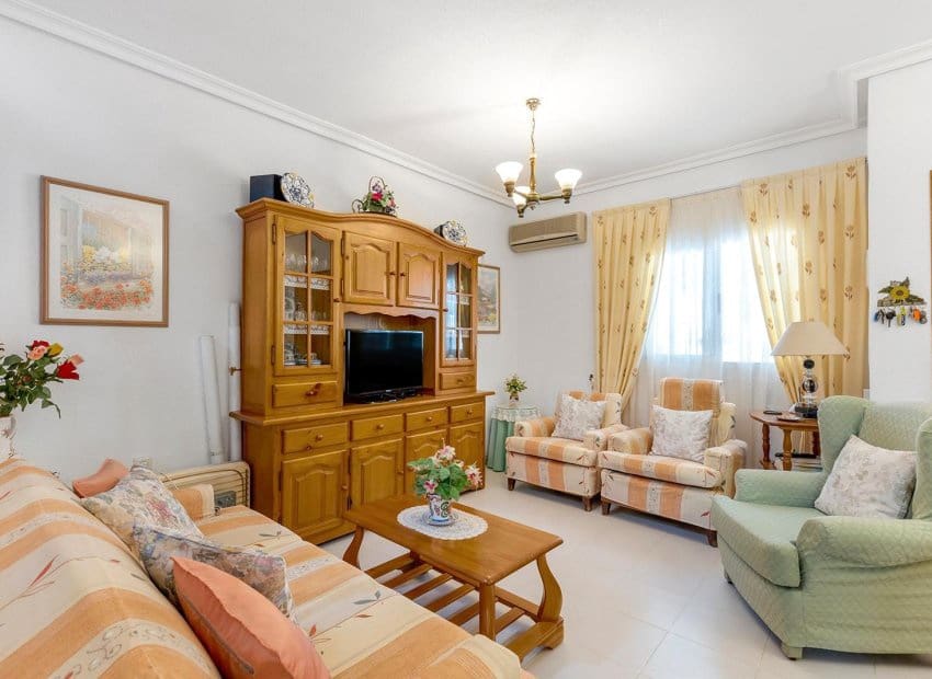 2 soverom Bungalow til salgs i La Mata med svømmebasseng - € 255 000 (Ref: 9133681)