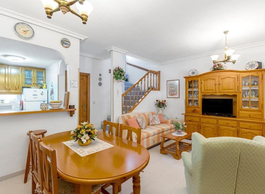 2 soverom Bungalow til salgs i La Mata med svømmebasseng - € 255 000 (Ref: 9133681)