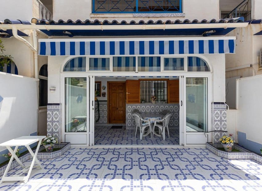 2 soverom Bungalow til salgs i La Mata med svømmebasseng - € 255 000 (Ref: 9133681)