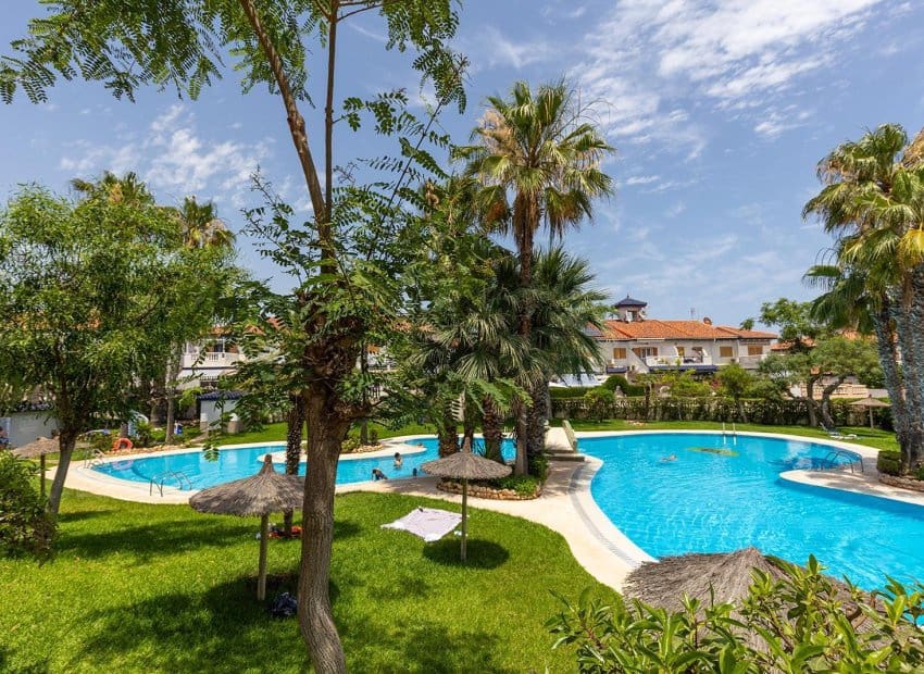 2 soverom Bungalow til salgs i La Mata med svømmebasseng - € 255 000 (Ref: 9133681)