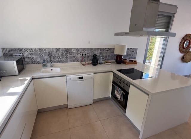 3 slaapkamer Villa te koop in Orihuela met zwembad - € 380.000 (Ref: 9133692)