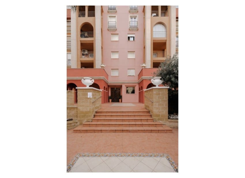 2 sypialnia Apartament na sprzedaż w Torrevieja z basenem - 225 000 € (Ref: 9135957)