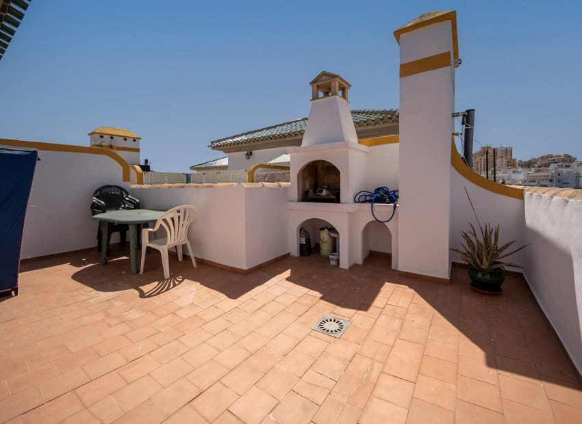 3 quarto Penthouse para venda em La Mata com piscina - 269 000 € (Ref: 9136302)