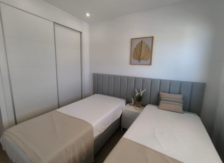 2 quarto Bungalow para venda em Los Balcones com piscina - 304 900 € (Ref: 9144372)