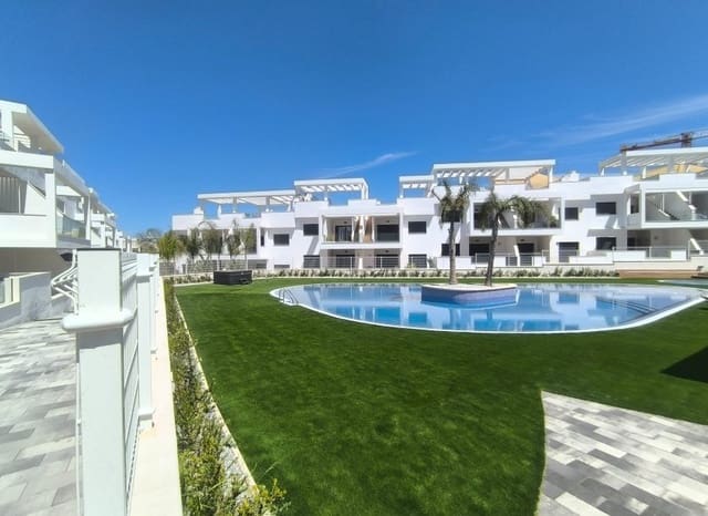 2 quarto Bungalow para venda em Los Balcones com piscina - 304 900 € (Ref: 9144372)