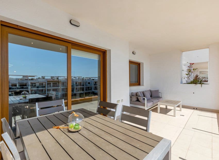 3 bedroom Apartment for sale in Villamartin with pool - € 299,900 (Ref: 9144379)