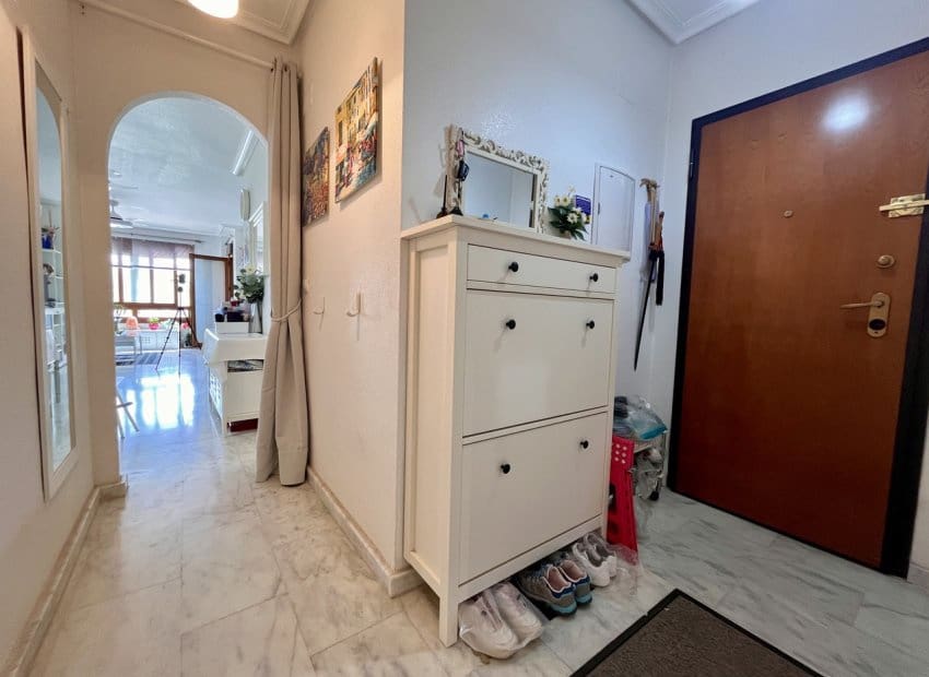 2 bedroom Apartment for sale in Villamartin with pool - € 179,999 (Ref: 9144380)