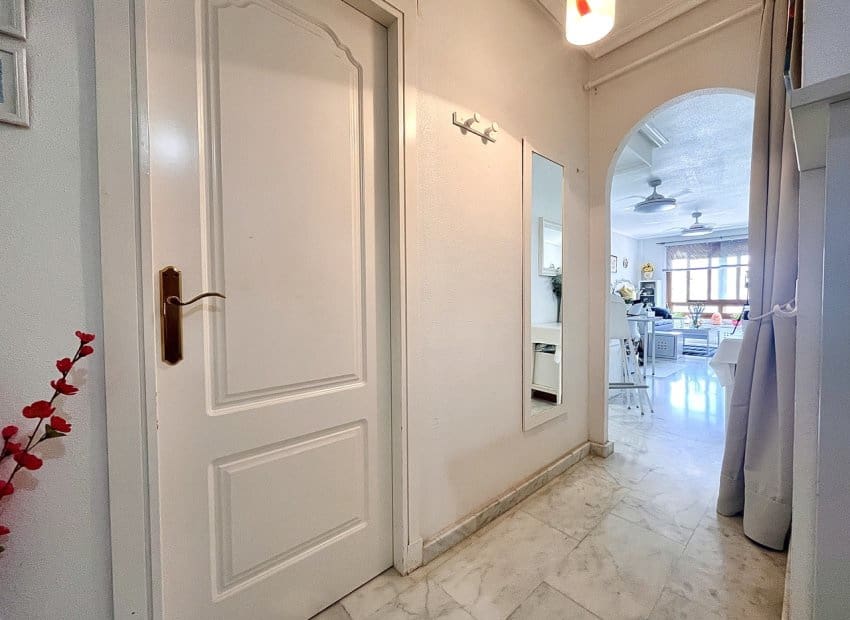 2 bedroom Apartment for sale in Villamartin with pool - € 179,999 (Ref: 9144380)