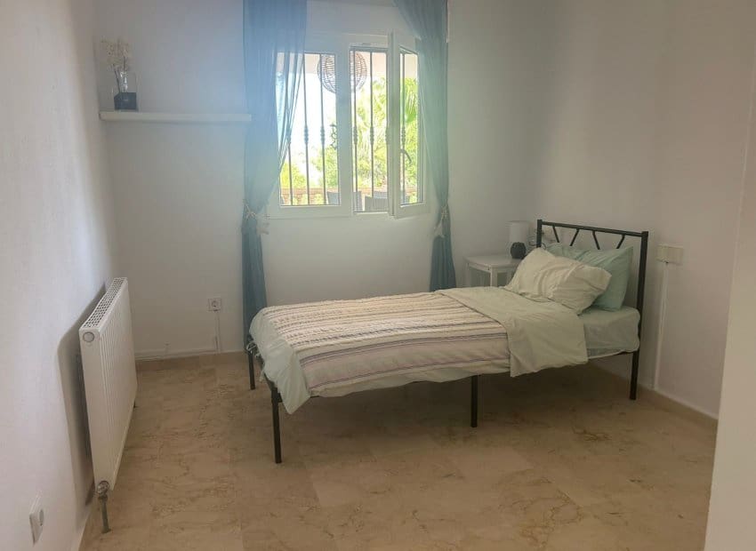 5 soveværelse Villa til salg i Orihuela Costa med swimmingpool - € 675.000 (Ref: 9144384)